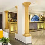 Globales Cortijo Blanco Отель
