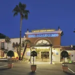 Отель Globales Cortijo Blanco Марбелья