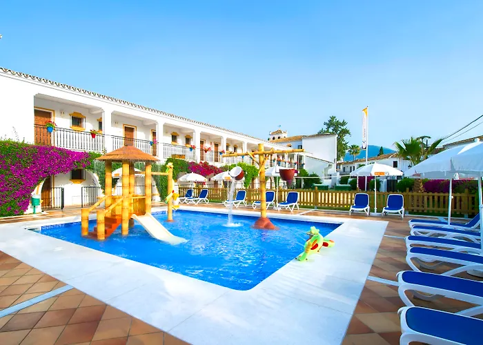 فندق Globales Cortijo Blanco