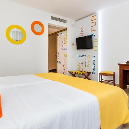 Hotel Globales Cortijo Blanco Marbella