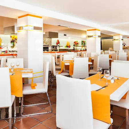 Globales Cortijo Blanco Hotel