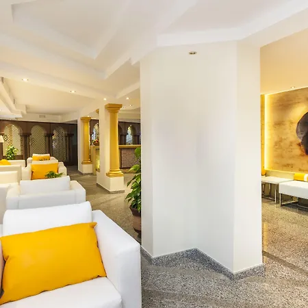 Hotel Globales Cortijo Blanco 3*