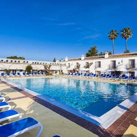 글로발레스 코르티호 블랑코 3*