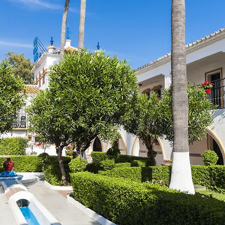 Globales Cortijo Blanco Szálloda Marbella