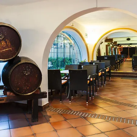 Hotel Globales Cortijo Blanco Marbella