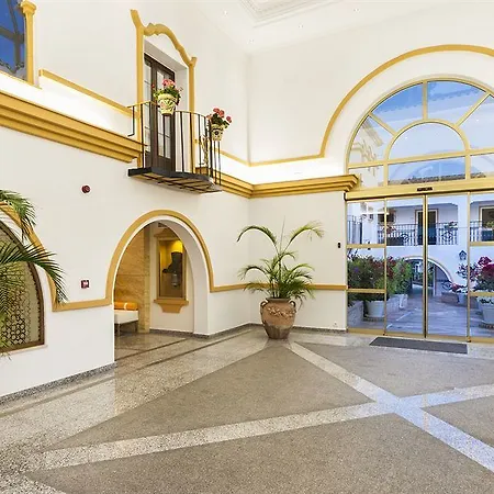 Globales Cortijo Blanco Μαρμπέλλα