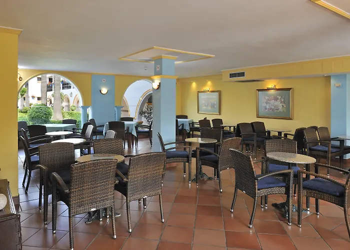Globales Cortijo Blanco Szálloda 3*
