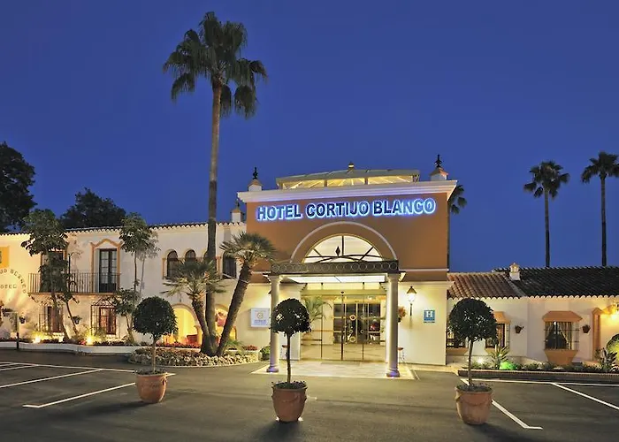 Szálloda Globales Cortijo Blanco Marbella