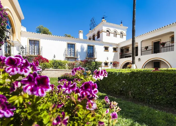 Hotell Globales Cortijo Blanco 3*