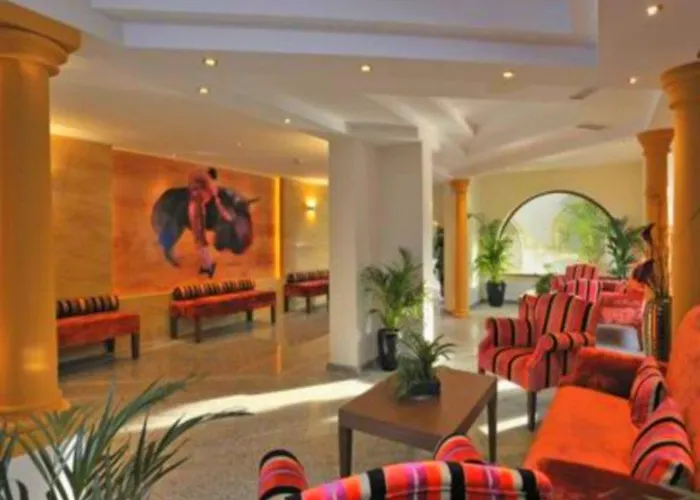 Globales Cortijo Blanco Hotel